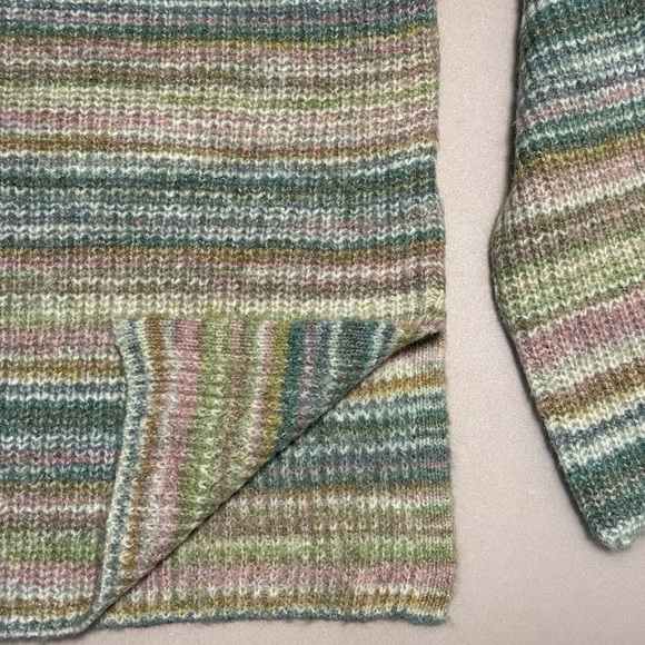 NWT Hem & Thread Multicolor Striped Women's Sweater - Picture 7 of 7